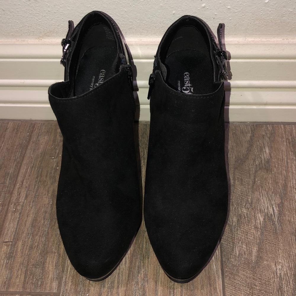 East 5th Memory Foam heel booties 6M